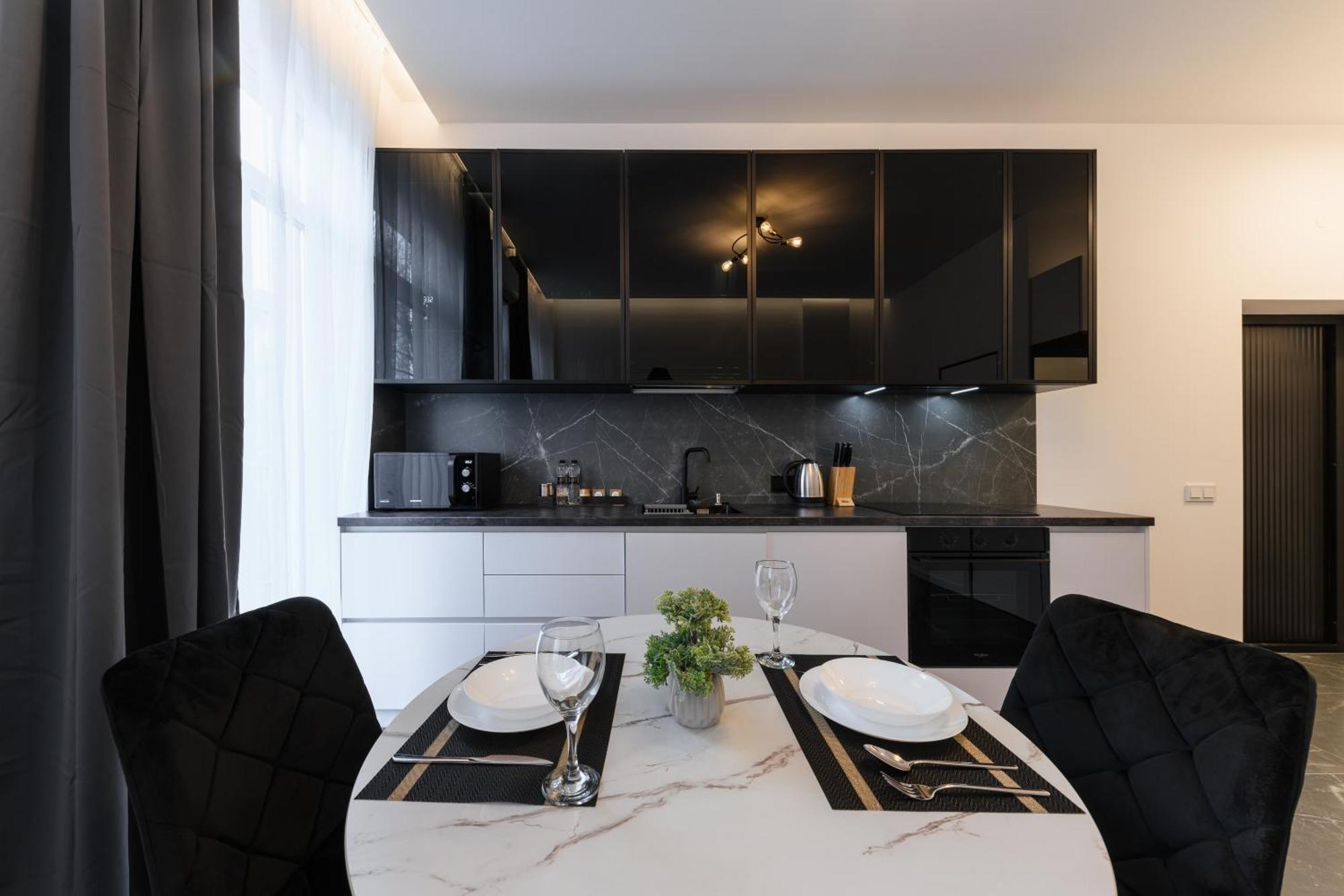 Luxury Apartments Laborca Uschhorod Exterior foto