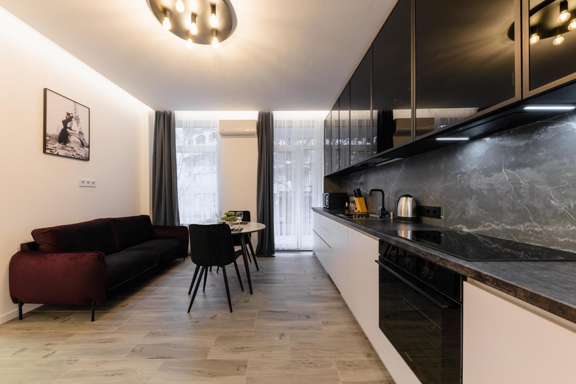 Luxury Apartments Laborca Uschhorod Exterior foto